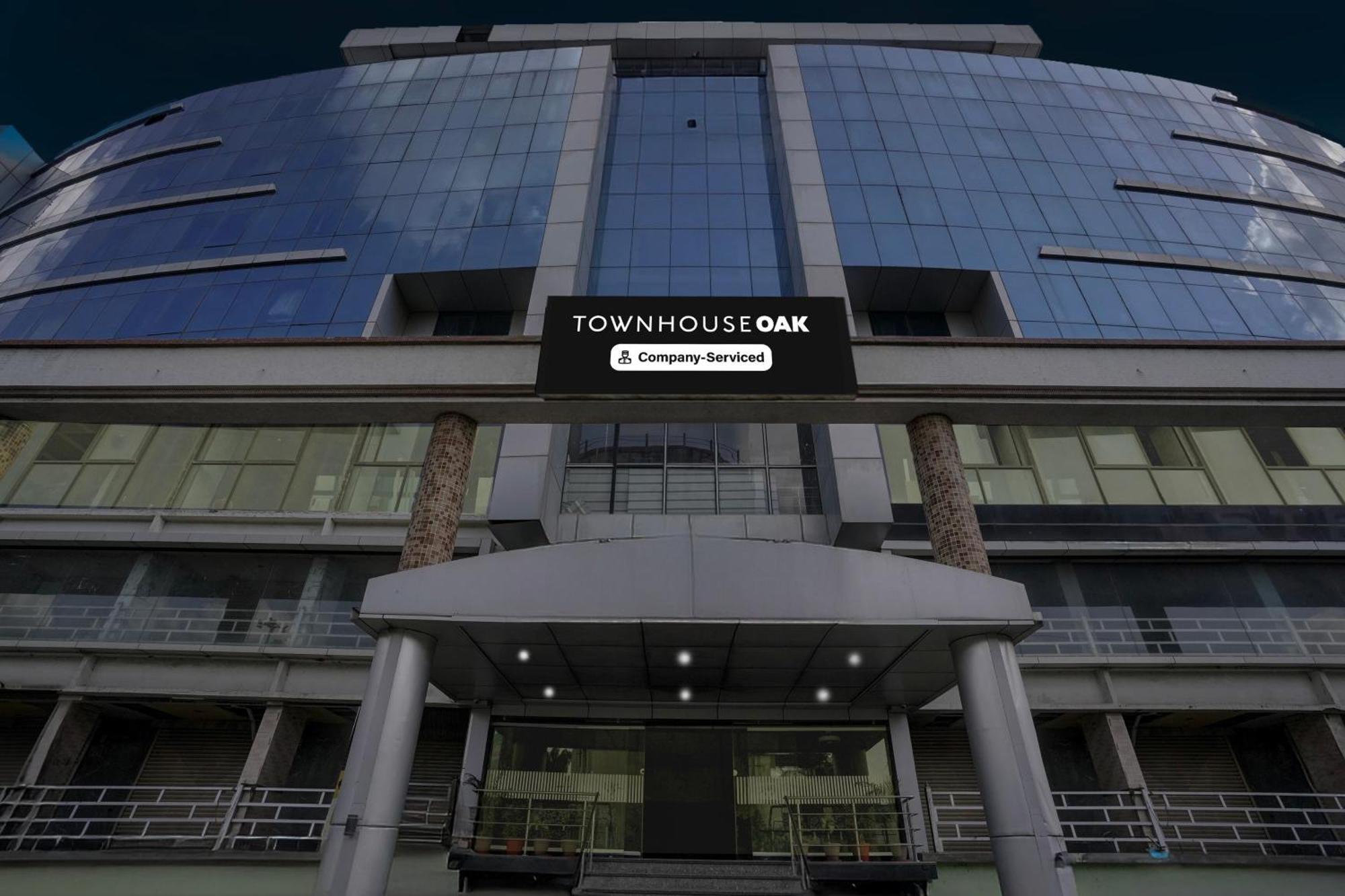 Super Townhouse Oak Bharuch Near Railway Station Formerly Hotel Kohinoor Exterior foto